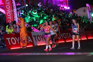 BIB: 117, 69067
                            <button type="button" onclick="openModal(23191977)" class="btn btn-primary btn-sm float-right btn-popup" data-toggle="modal" data-target=".modal-high-quality">
                        <i class="fas fa-shopping-cart"></i> Add to Cart
                    </button>
                                            <button type="button" onclick="isThisMe(23191977, true)" class="btn btn-success btn-sm float-right btn-popup btn-isme hidden" data-toggle="tooltip" data-placement="bottom" title="นี่คือรูปของคุณใช่ไหม คลิกที่นี่เพื่อเอาเข้าอัลบั้ม">
                        <i class="fas fa-plus"></i> Add to album
                    </button>
                    <button type="button" onclick="isThisMe(23191977, false)" class="btn btn-warning btn-sm float-right btn-popup btn-isnotme hidden">
                        <i class="fas fa-ban"></i> Remove from album
                    </button>